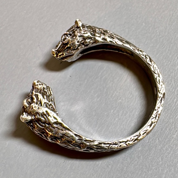 Sᴛᴇʀʟɪɴɢ Sɪʟᴠᴇʀ Fᴇʀʀᴇᴛ/Wᴇᴀsᴇʟ Wʀᴀᴘ Sᴛʏʟᴇ Rɪɴɢ - Picture 6 of 15